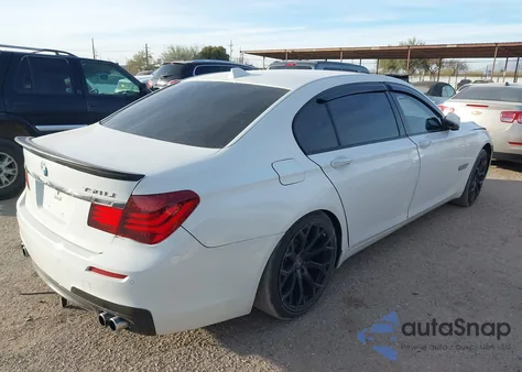 2013 BMW 750 Li from USA, damaged, VIN WBAYE8C51DD133811